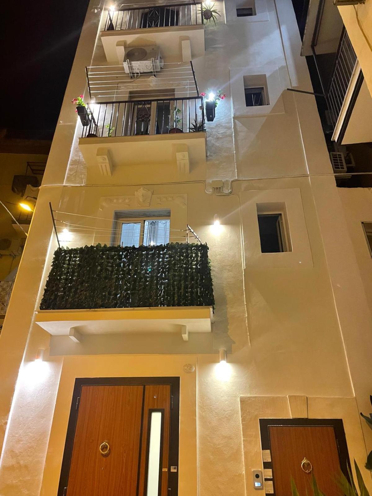 La Corte Del Castello Bari Exteriör bild